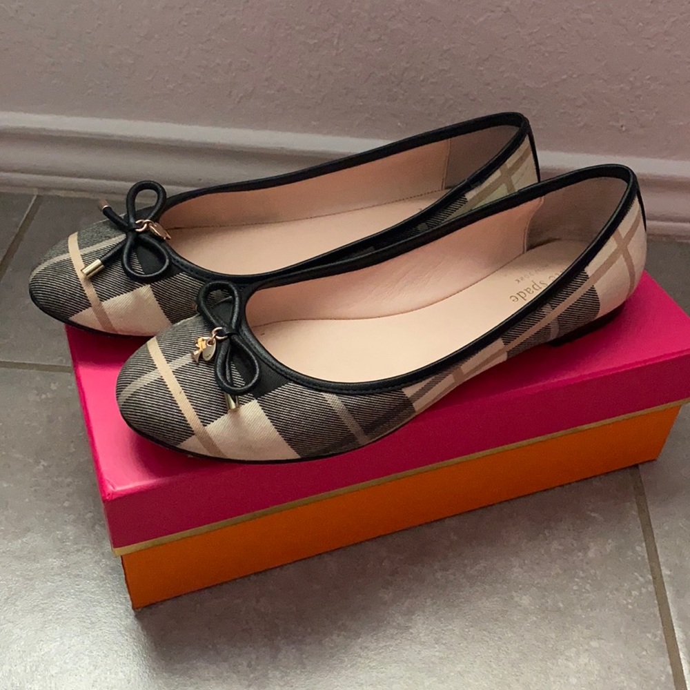 Kate spade size 9 flats